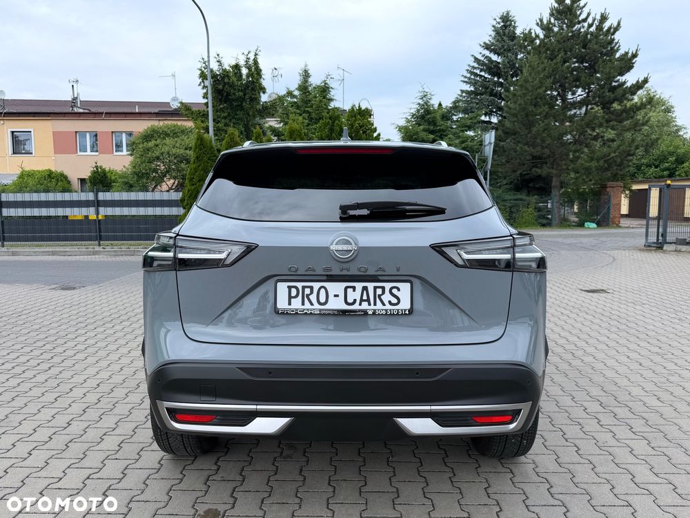 Nissan Qashqai 1.3 DIG-T N-Connecta DCT - 13