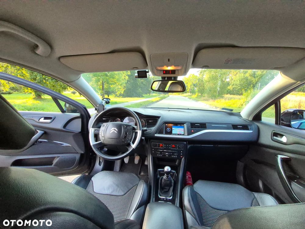 Citroën C5 2.0 HDi Exclusive - 17