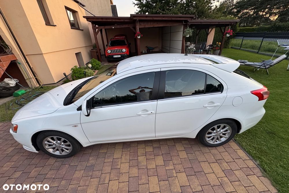 Mitsubishi Lancer 1.6 ClearTec Invite - 8
