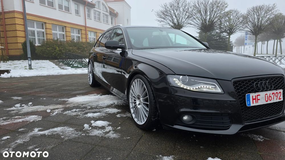 Audi A4 Avant - 37