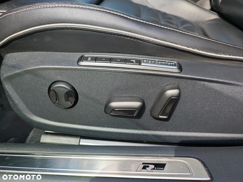 Volkswagen Arteon 2.0 TSI 4Motion R-Line DSG - 17