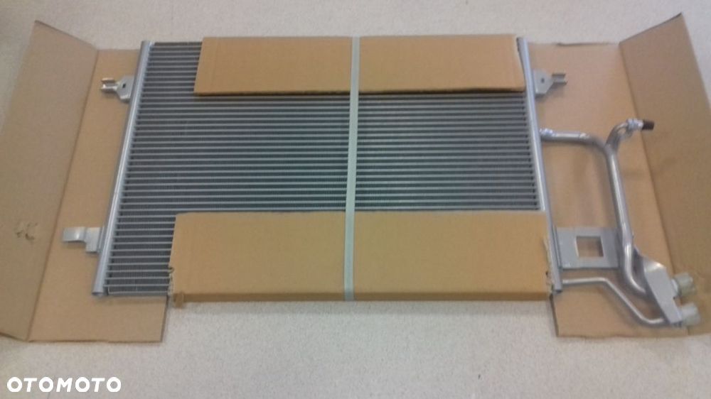 CHŁODNICA KLIMATYZACJI AUDI A4 1994-2000 NOWA