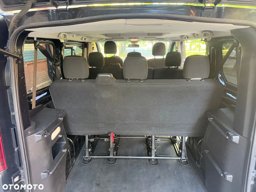Renault Trafic - 31