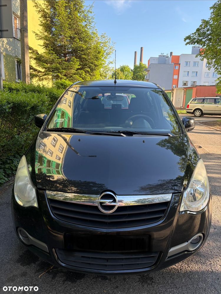 Opel Agila - 1