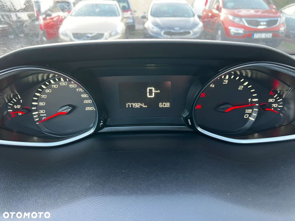 Peugeot 308 - 7