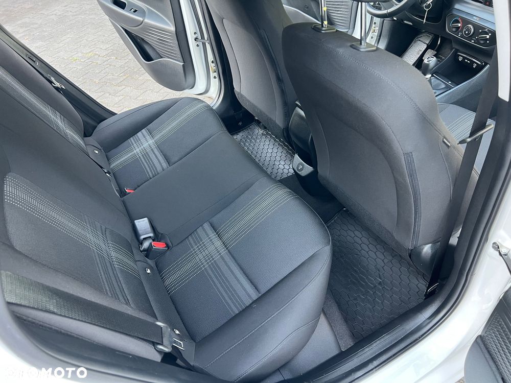 Hyundai i20 1.2 Select - 22