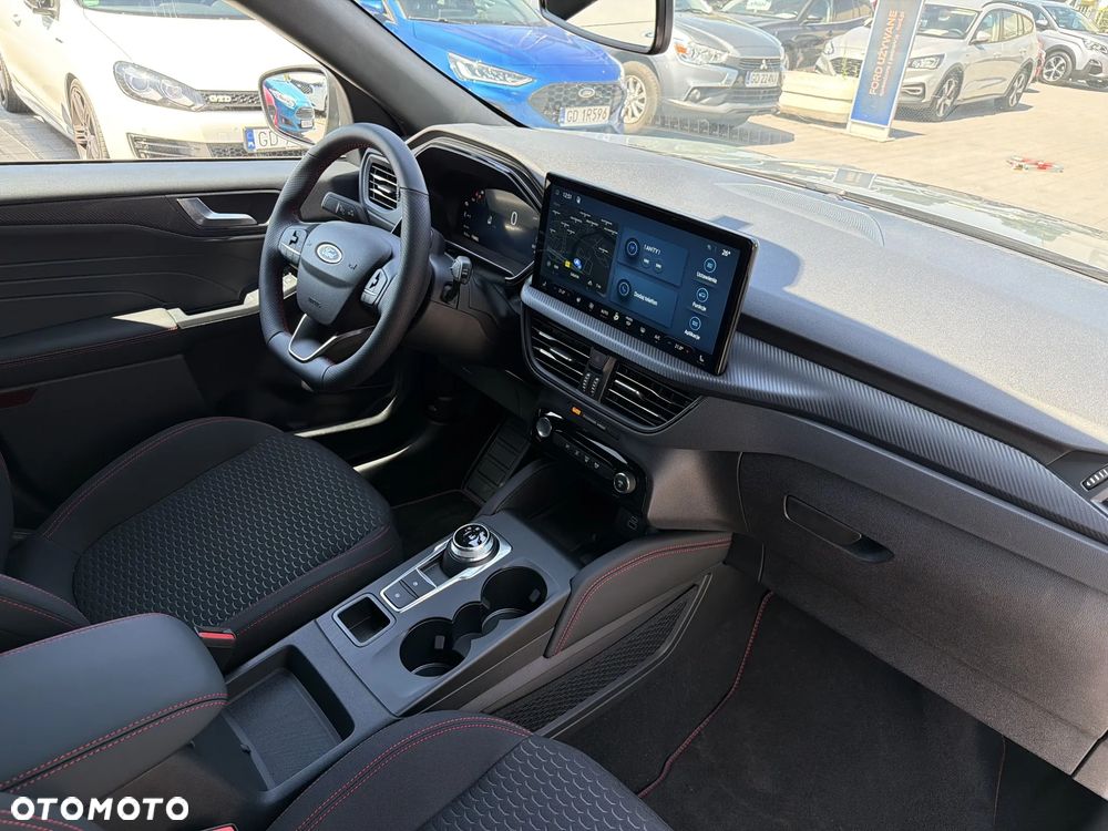 Ford Kuga 2.5 Duratec PHEV ST-LINE - 23