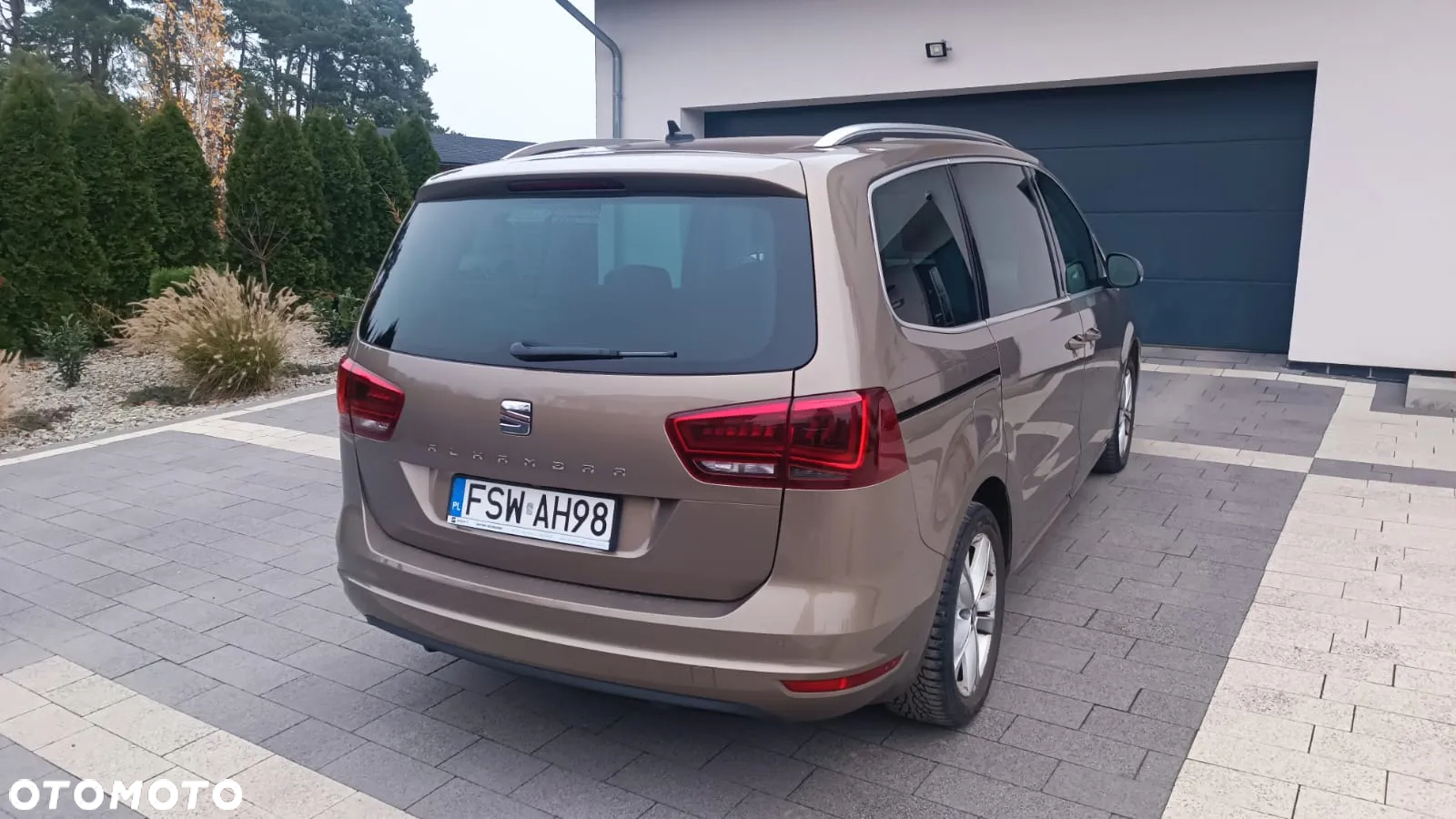 Seat Alhambra 2.0 TDI Style Advanced DSG - 4