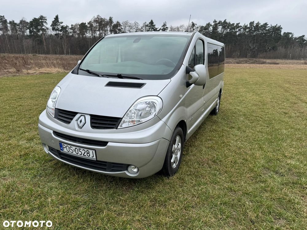 Renault Trafic FAP Grand Passenger Black Edition - 5