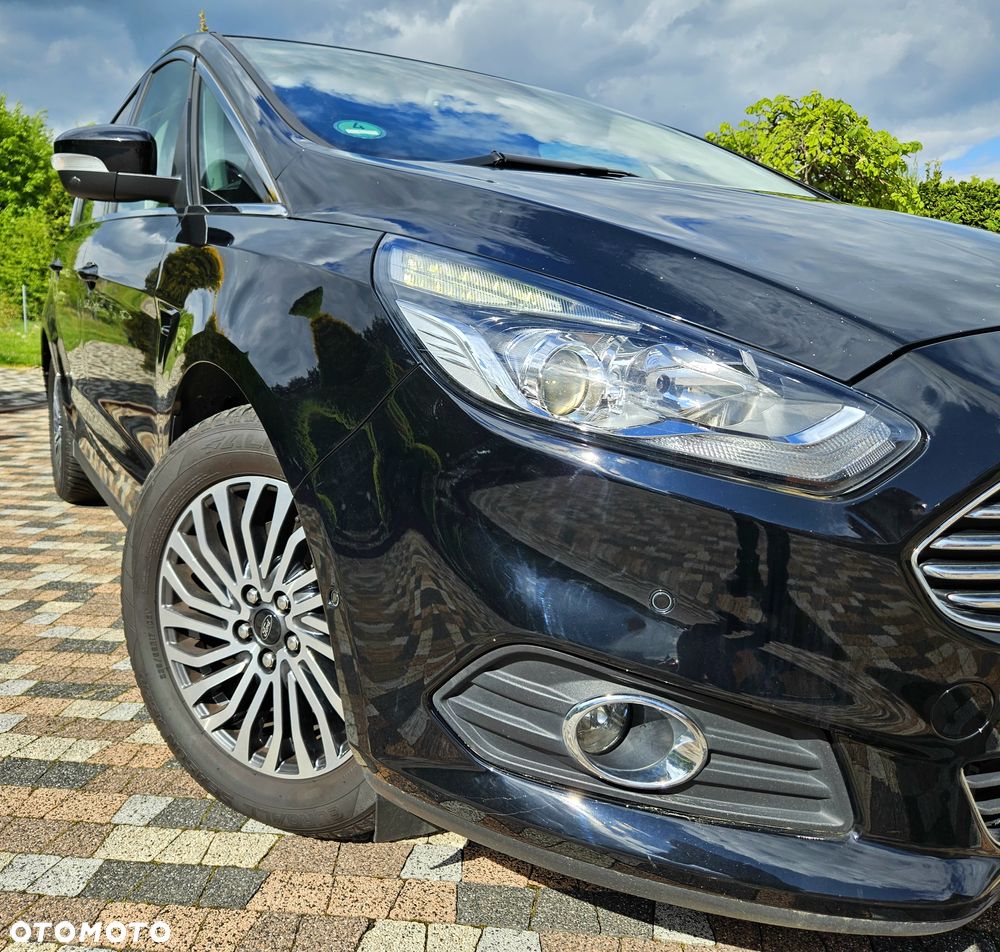 Ford S-Max - 14