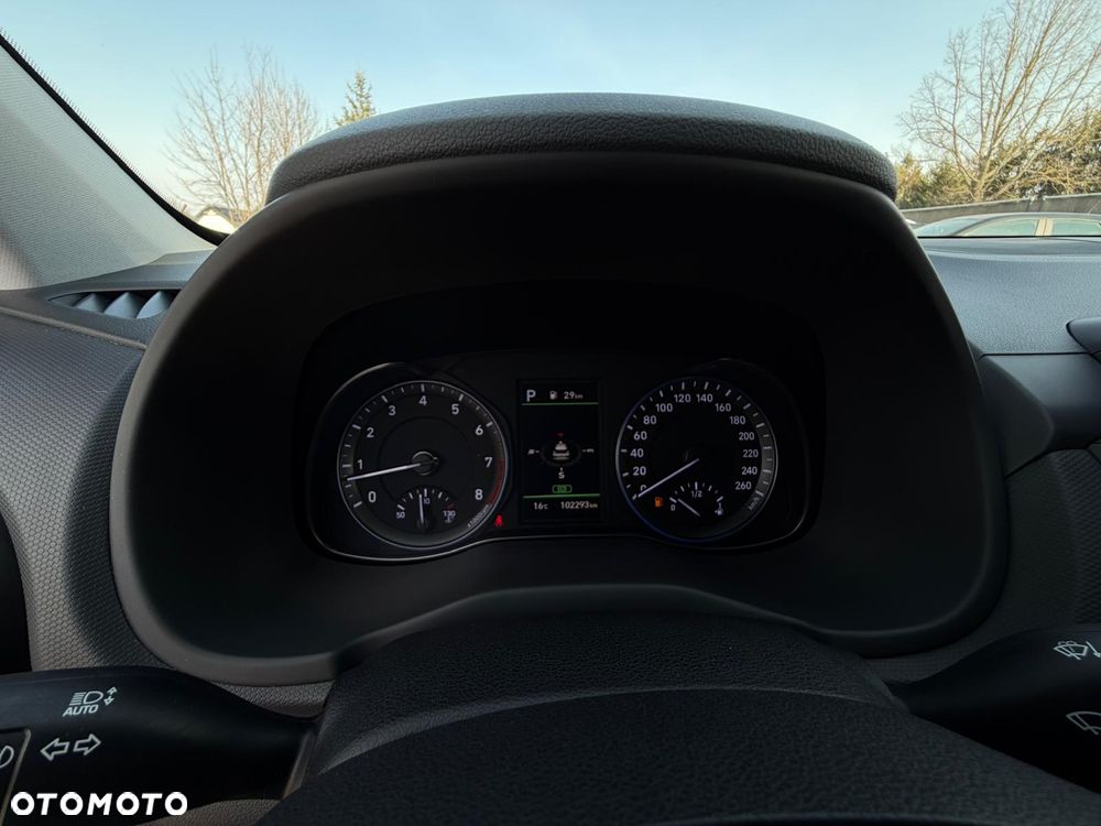 Hyundai Kona 1.6 T-GDI DCT 4WD Premium - 30