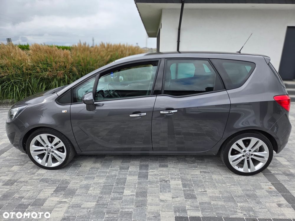 Opel Meriva 1.4 T Cosmo - 2