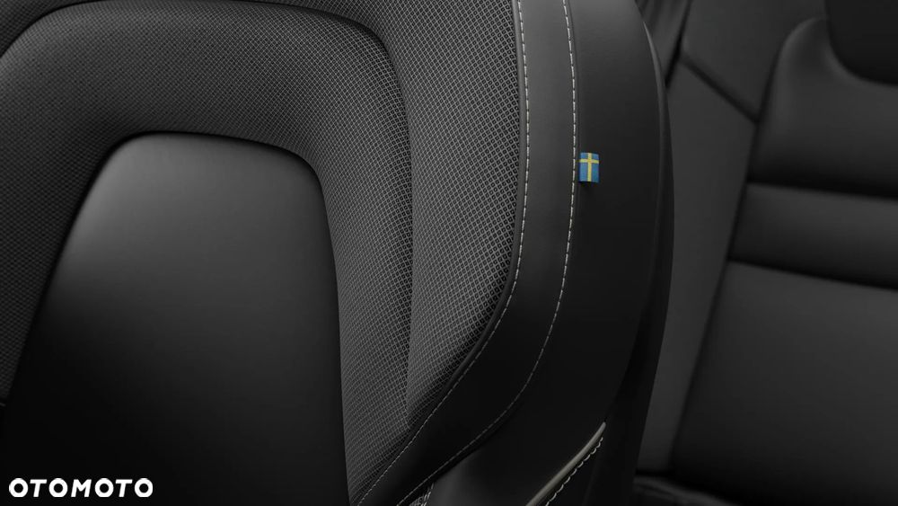 Volvo V60 T6 AWD Plug-In Hybrid Plus Dark - 9