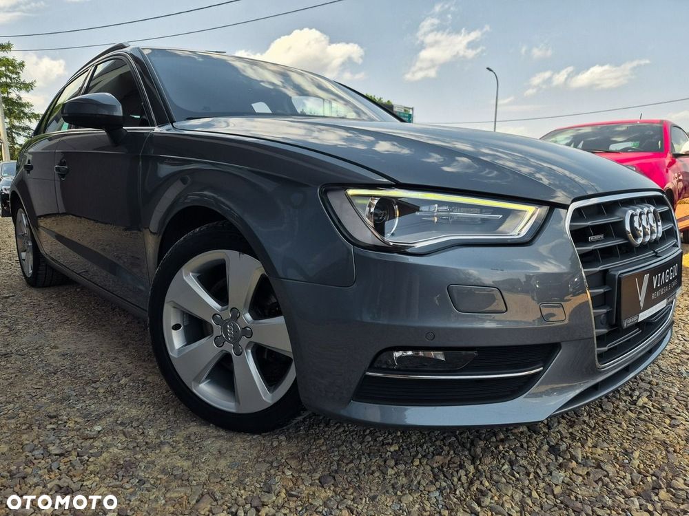 Audi A3 Sportback - 2