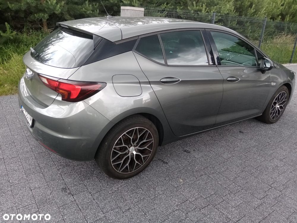 Opel Astra 1.2 T Business Edition S&S - 5
