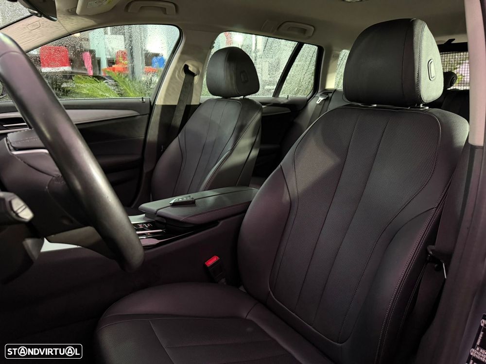 BMW 520 d Auto - 14