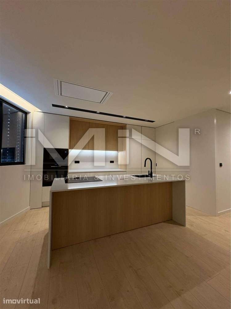 Apartamento T3 com Terraço- Roof Top - Novo - Grande imagem: 4/31