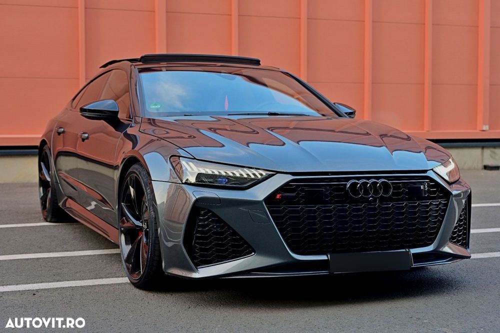 AUDI RS7 2022