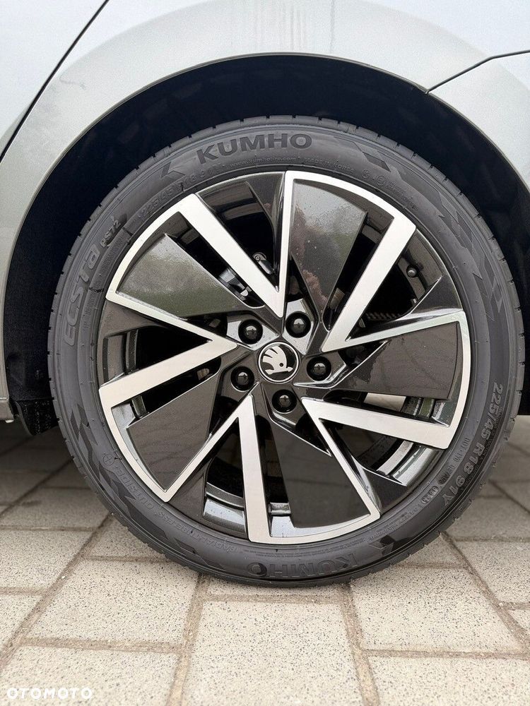 Skoda Octavia - 16