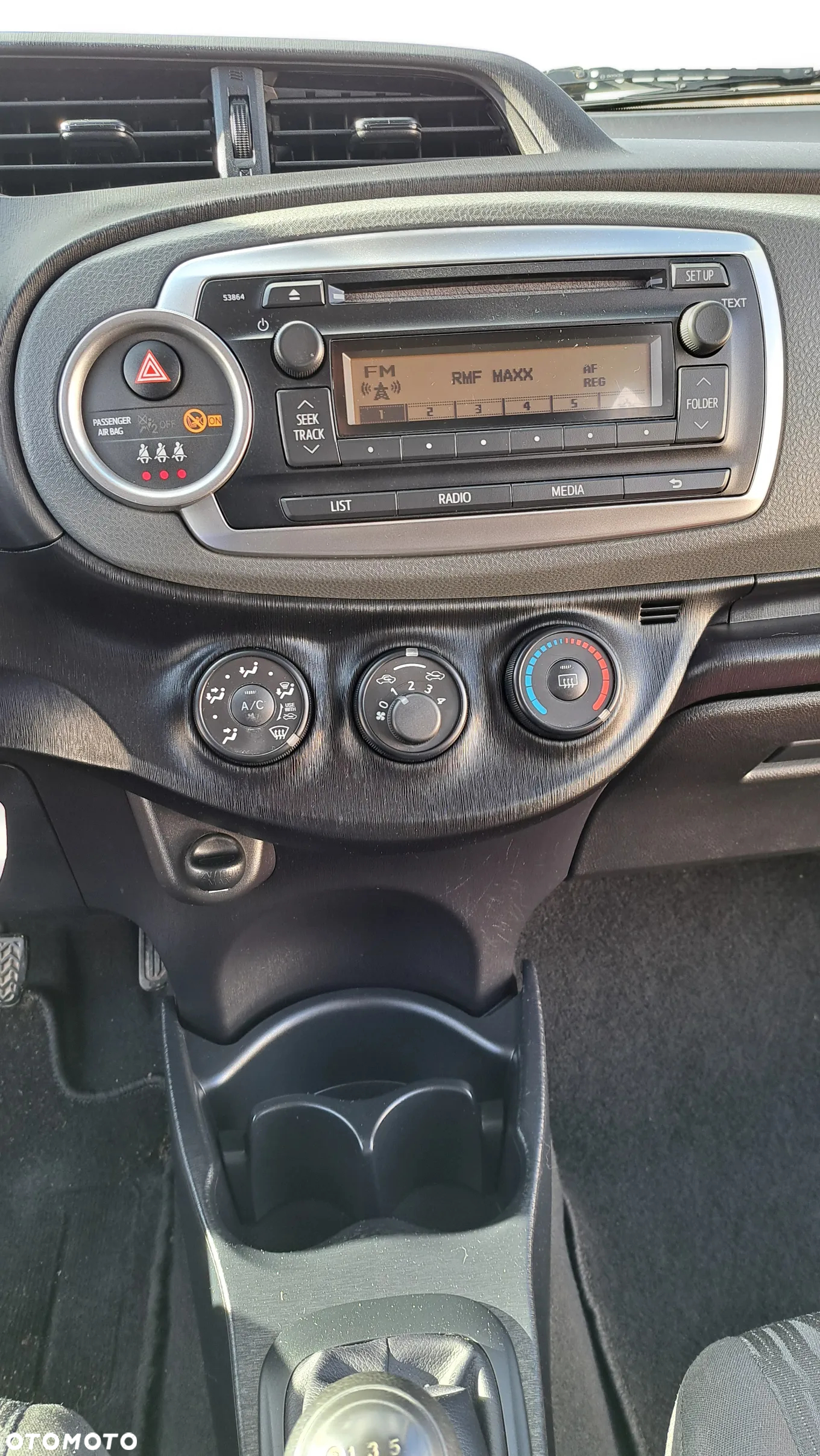 Toyota Yaris 1.33 Active - 18