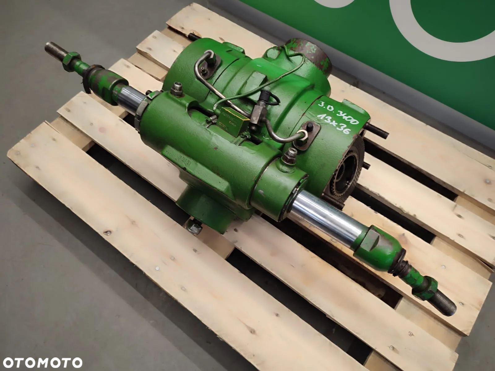 Siłownik skrętu JOHN DEERE 3400 - 3