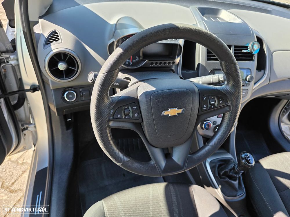 Chevrolet Aveo 1.3 VCDi LTZ - 9
