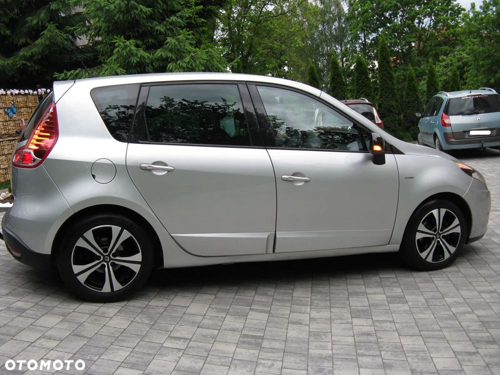 Renault Scenic 1.6 16V TomTom Edition - 10