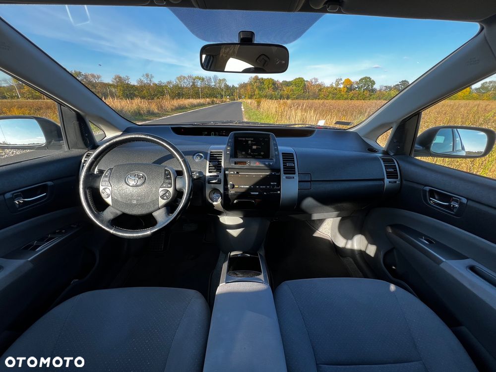 Toyota Prius 1.5 VVT-i Sol - 7