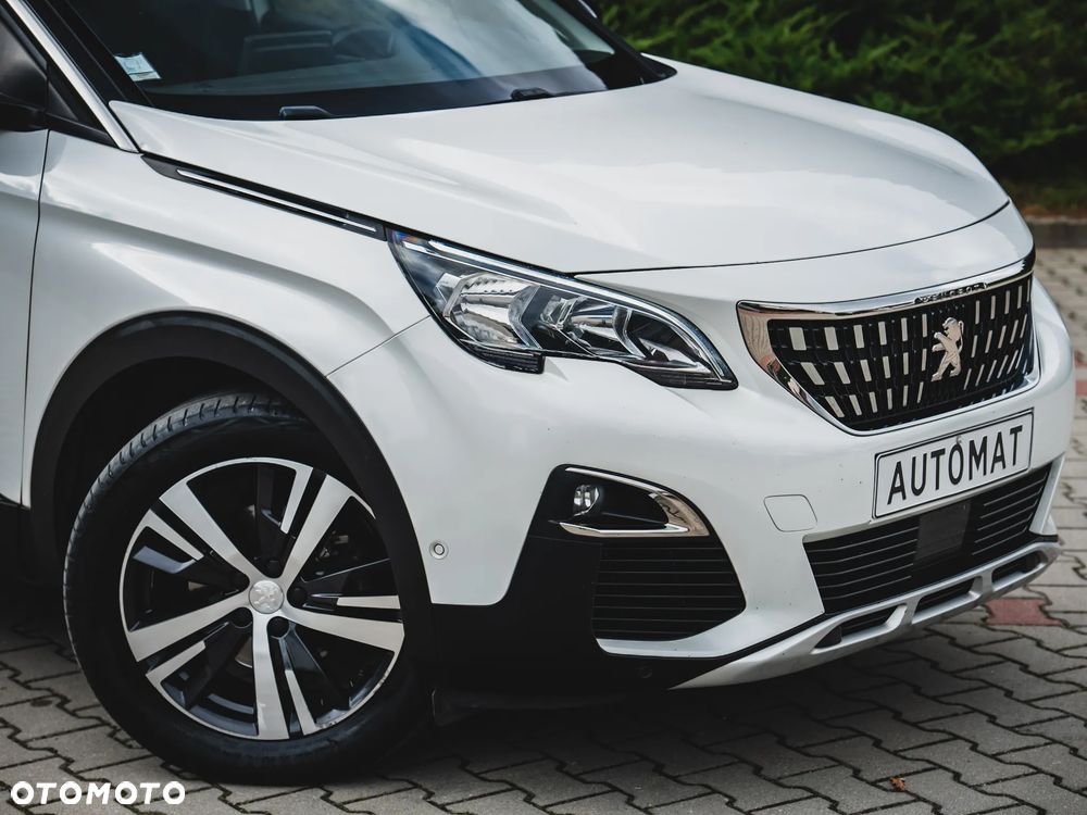 Peugeot 3008 PureTech 130 Stop & Start GPF EAT8 Allure Business-Paket - 13