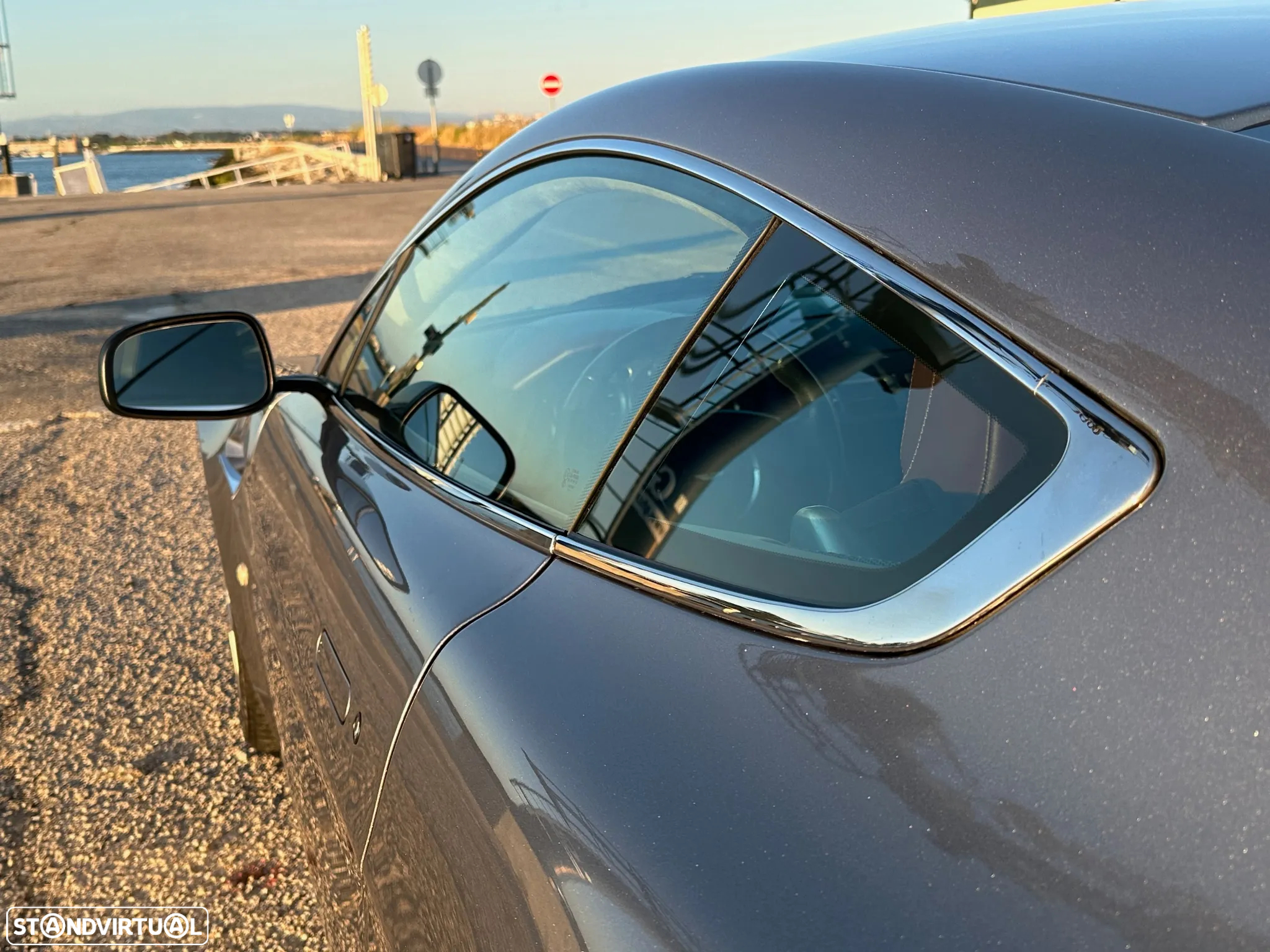 Aston Martin Vantage Coupe V8 - 45
