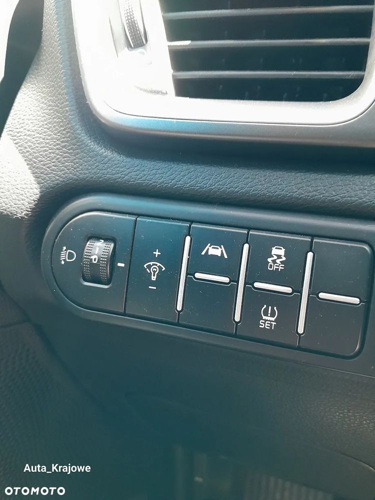 Kia Ceed 1.5 T-GDI M - 27