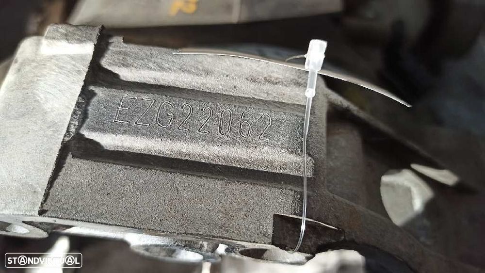 CAIXA VELOCIDADES VOLKSWAGEN PASSAT 2002 -EZG - 1