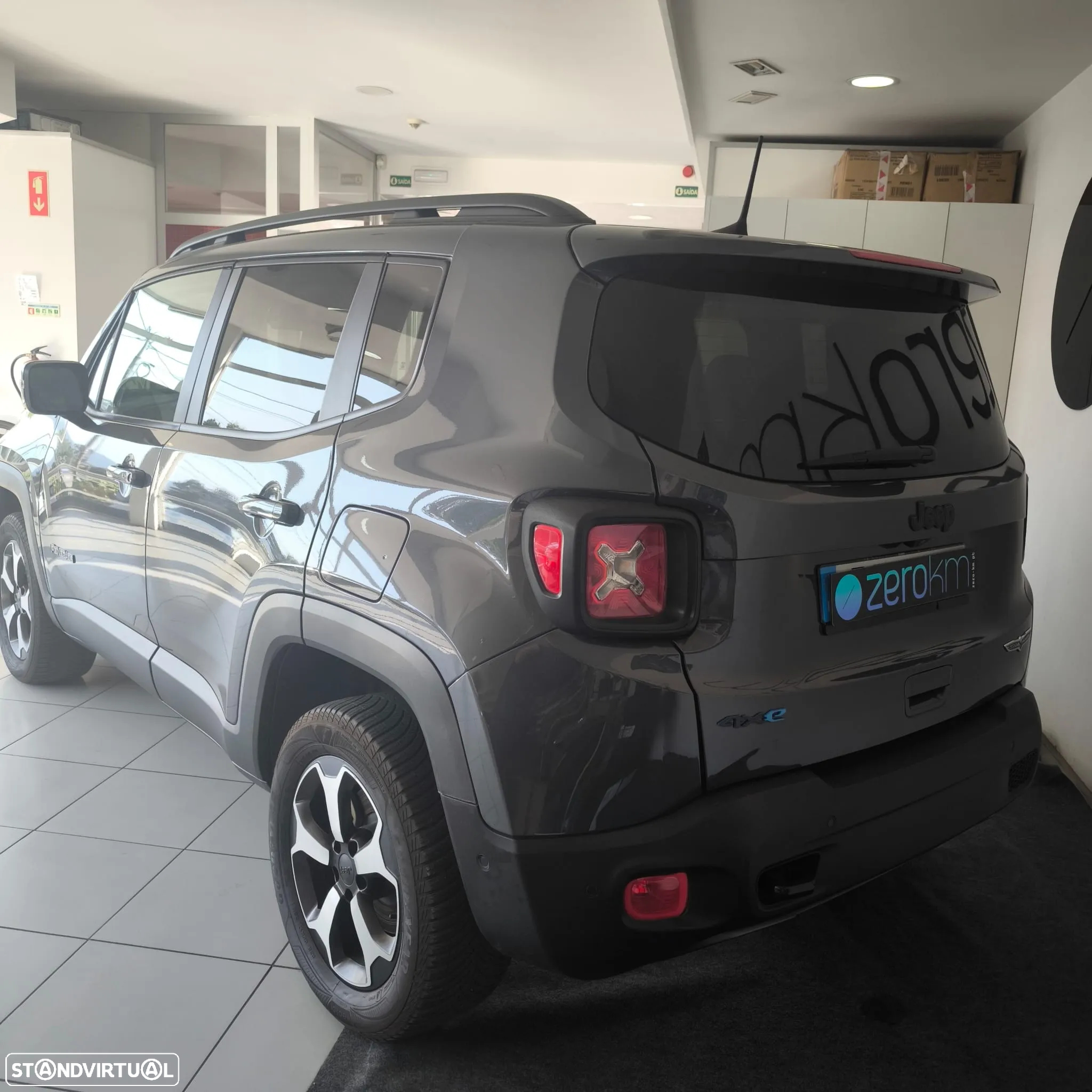 Jeep Renegade 1.3 TG 4Xe Trailhawk - 2