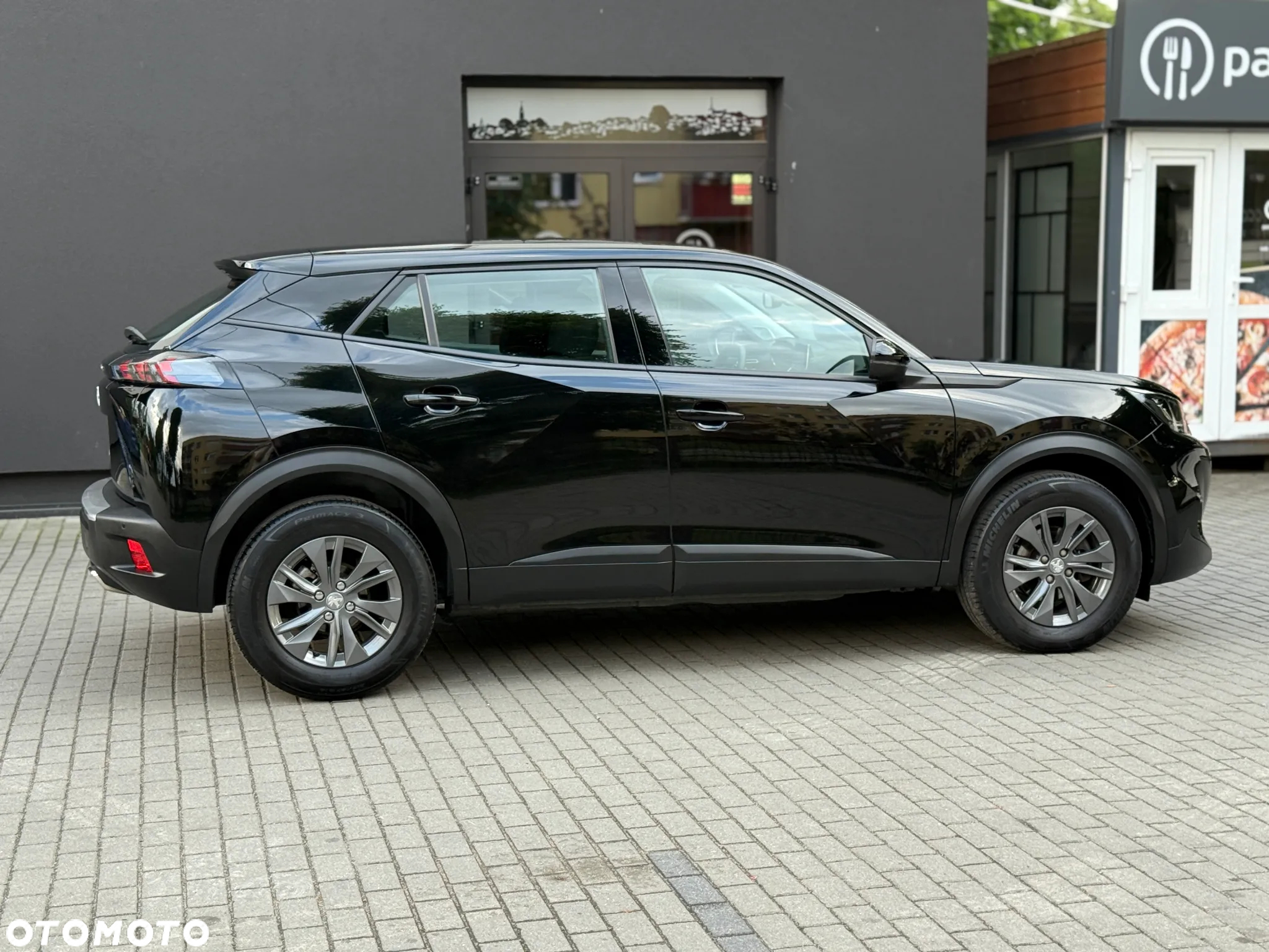 Peugeot 2008 1.2 PureTech Active Pack S&S EAT8 - 12