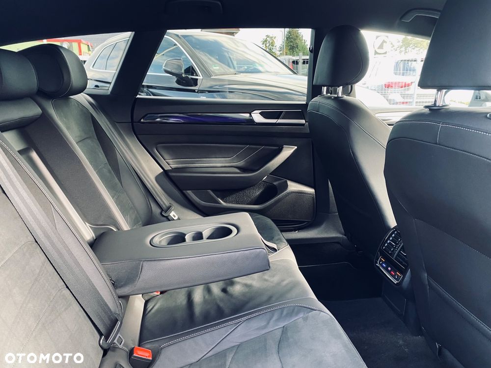 Volkswagen Arteon 2.0 TDI R-Line DSG - 27