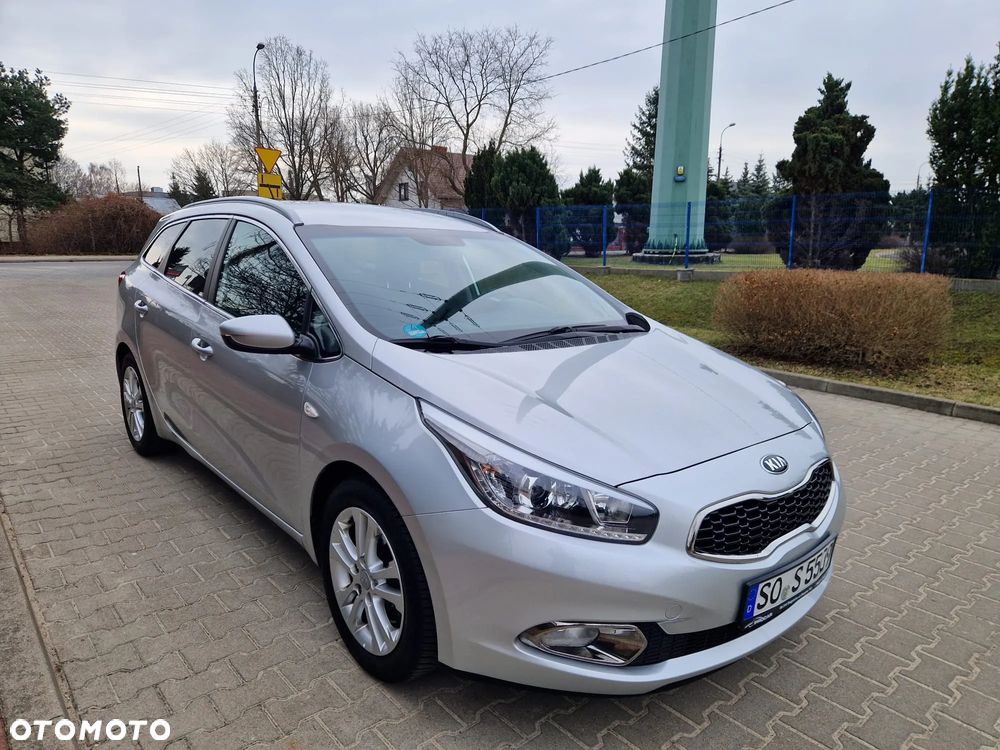 Kia Ceed 1.6 GDI L - 4