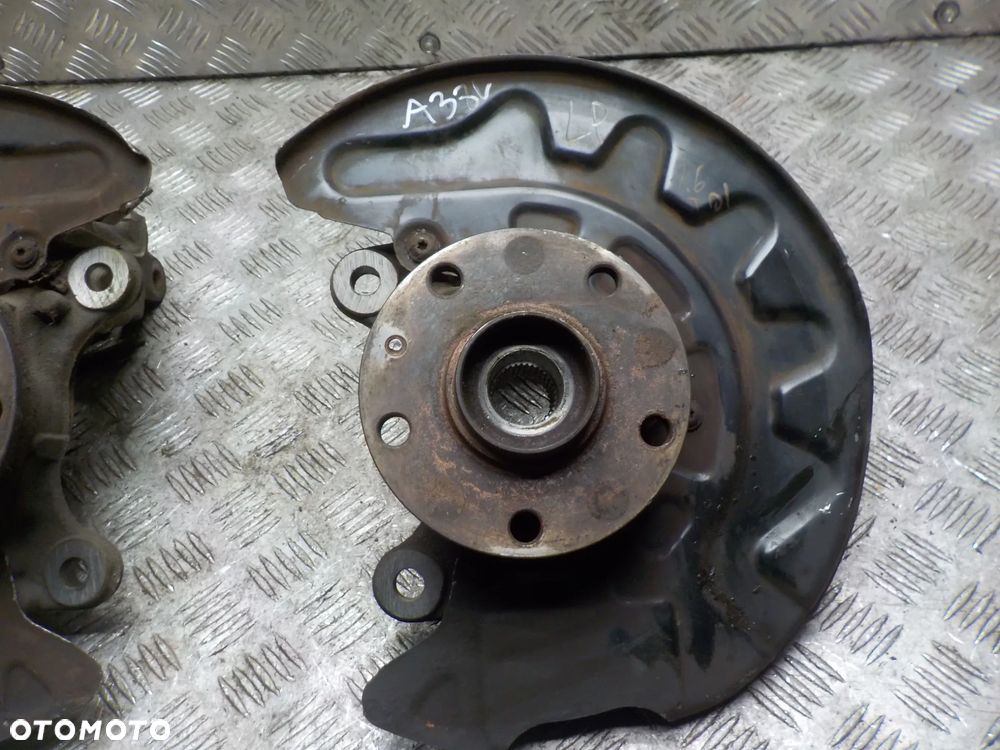 AUDI A3 8V 1.6 TDI ZWROTNICA LEWY LUB PRAWY PRZÓD - 3