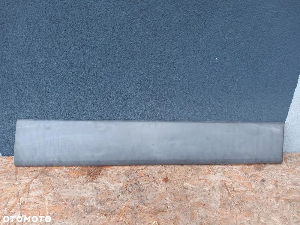 Listwa Boczna Lewa Tył Renault Trafic II Vivaro A Primastar 8200036093 2001-2014