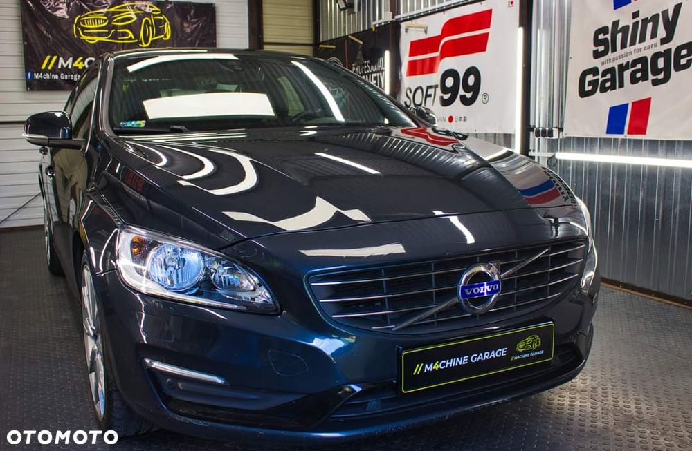 Volvo S60 - 2