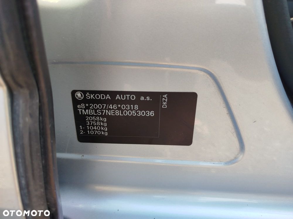 Skoda Octavia 2.0 TSI 4x4 Ambition DSG - 25
