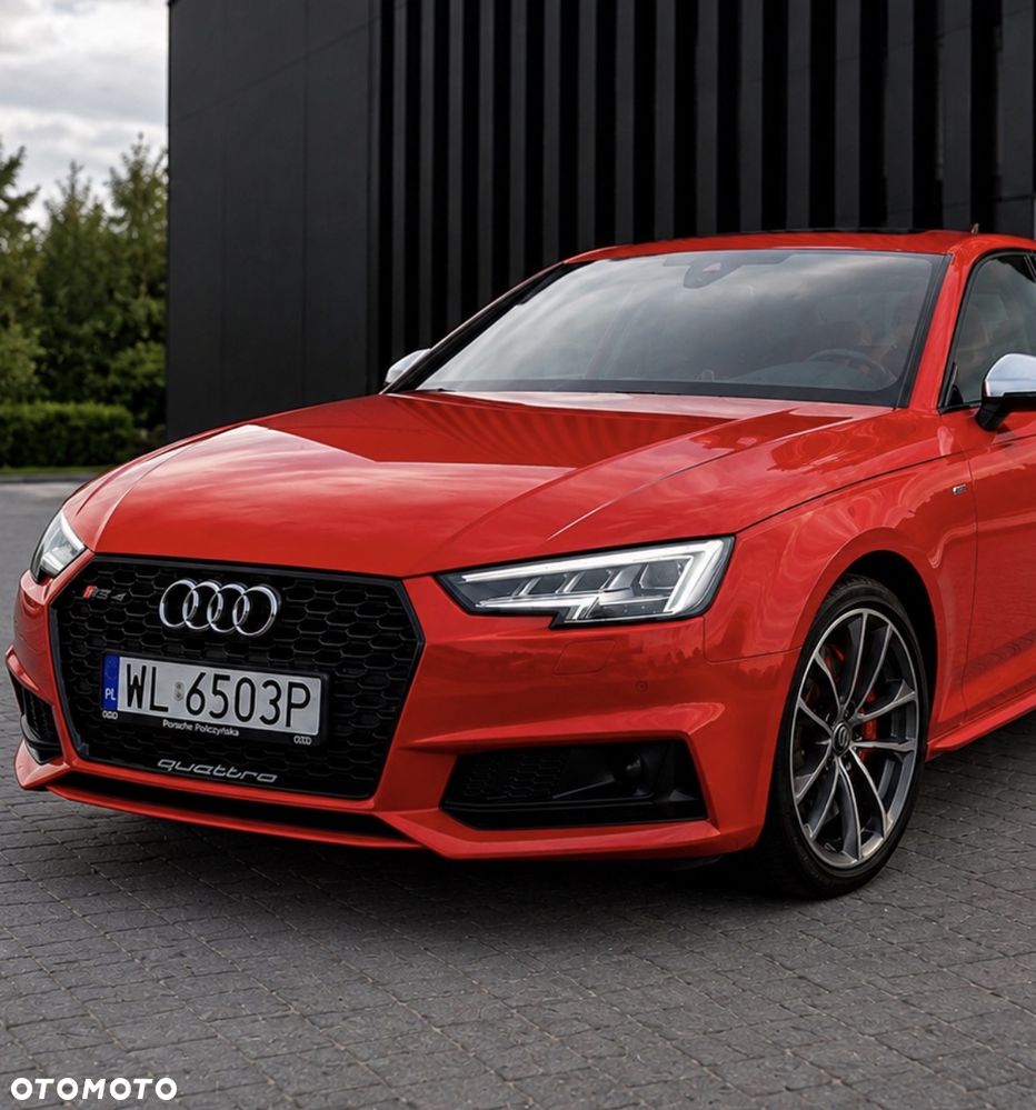 Audi S4 Limousine - 1