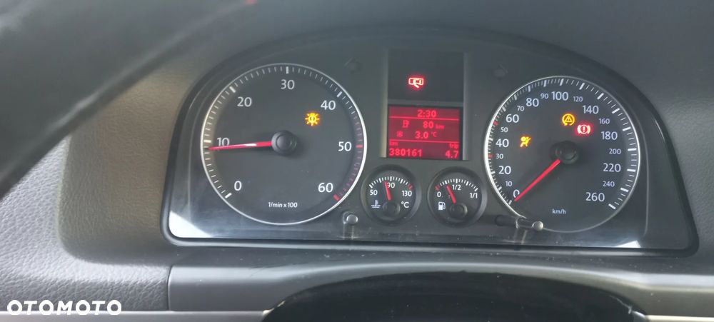 Volkswagen Touran 1.9 TDI - 13