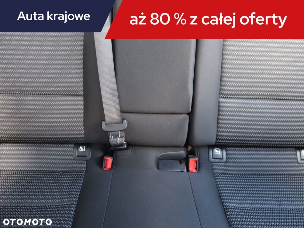Kia Ceed - 12