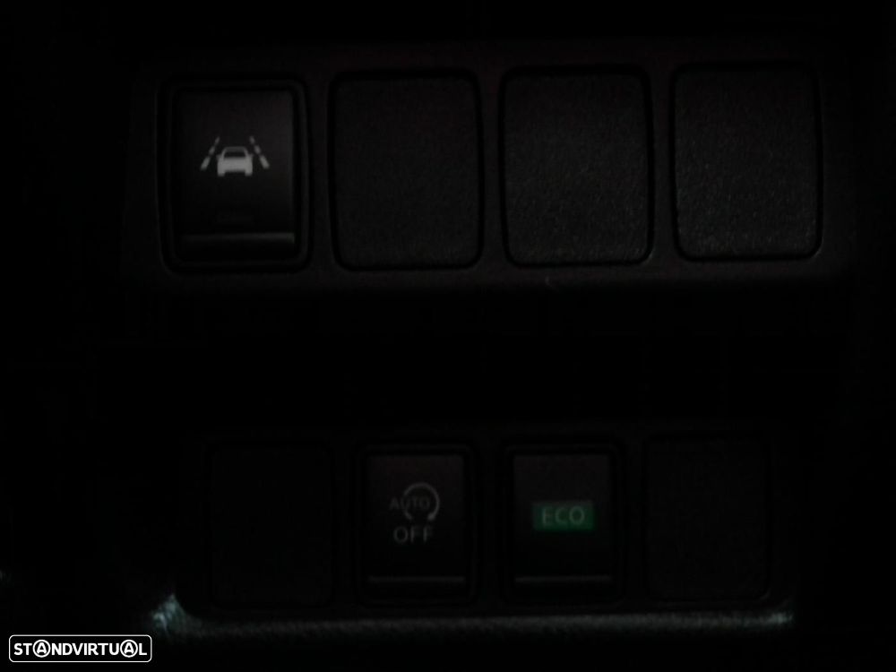 Nissan Qashqai 1.6 dCi Tekna Premium +Xtronic - 34