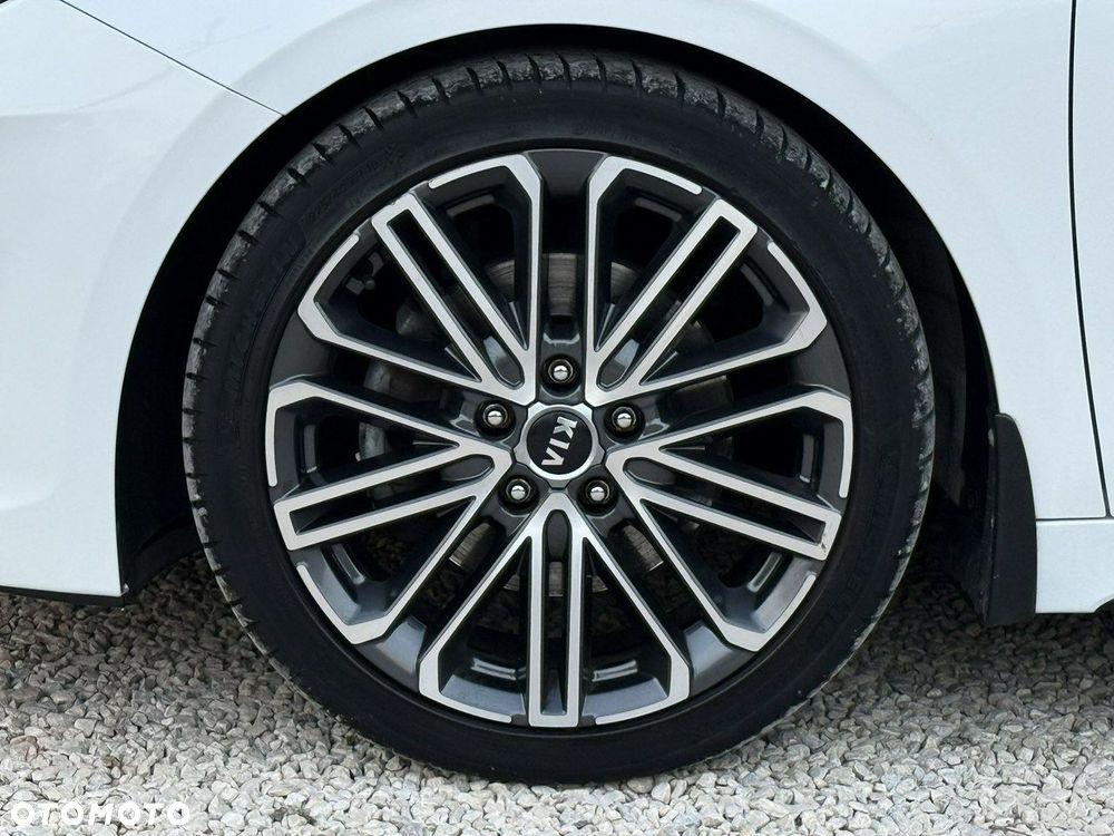 Kia ProCeed 1.4 T-GDI GT Line DCT - 10