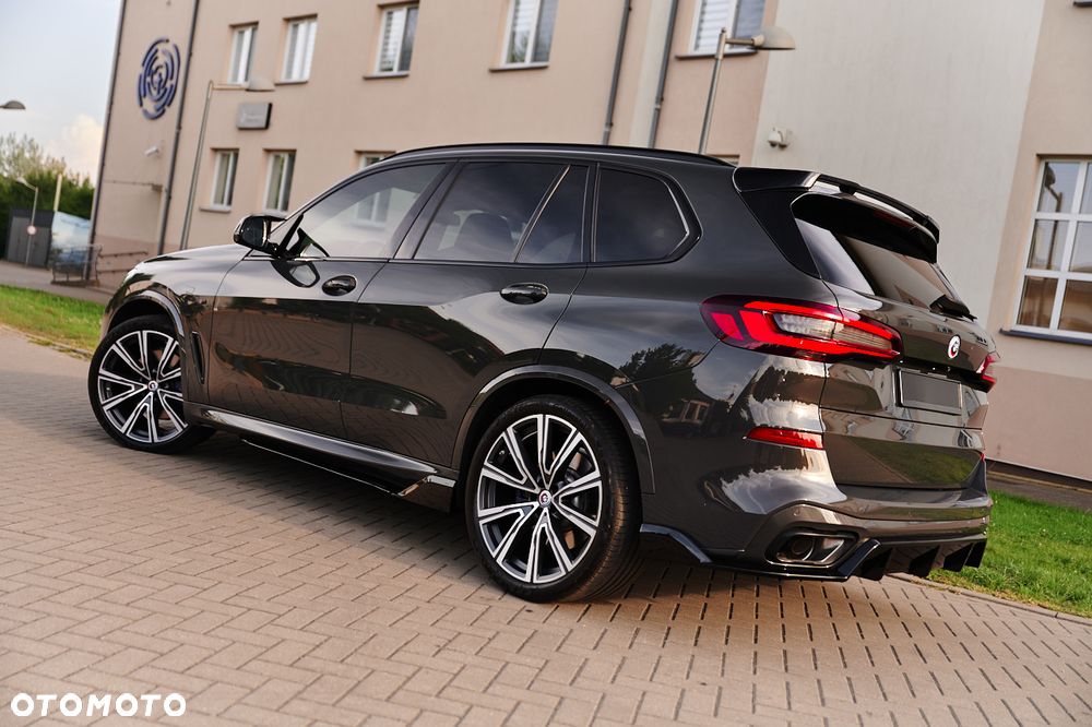 BMW X5 M M50i - 5