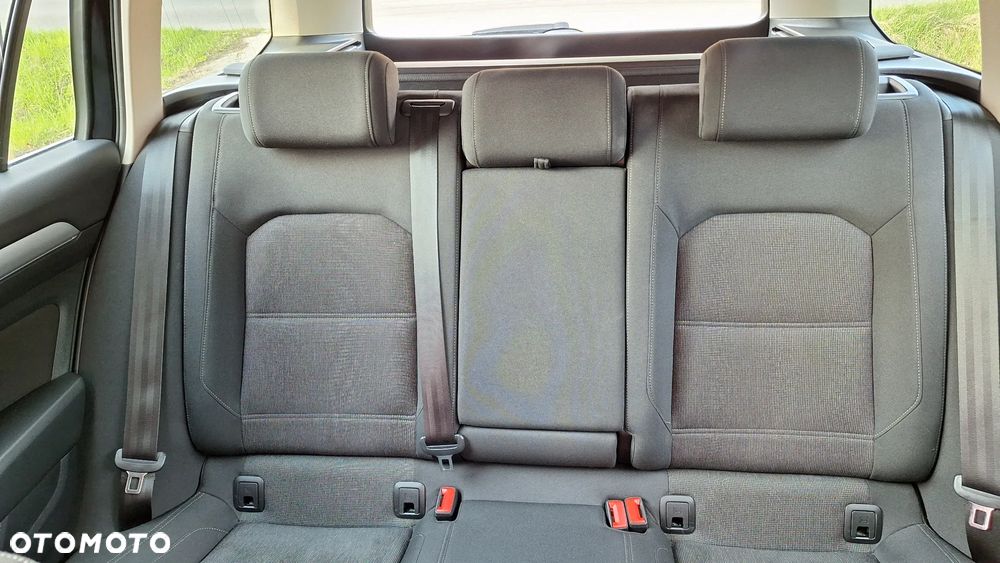 Volkswagen Passat Variant 1.8 TSI BMT Comfortline - 14