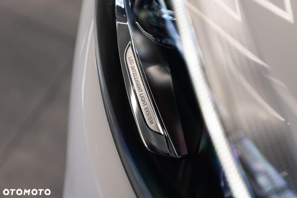 Mercedes-Benz GLC 220 d 4Matic 9G-TRONIC AMG Line - 37