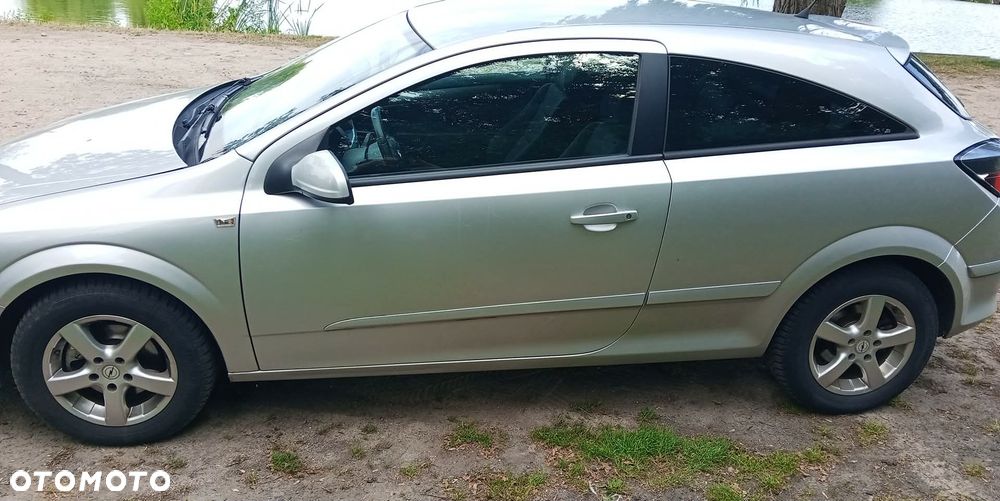 Opel Astra 1.6 Sport - 2