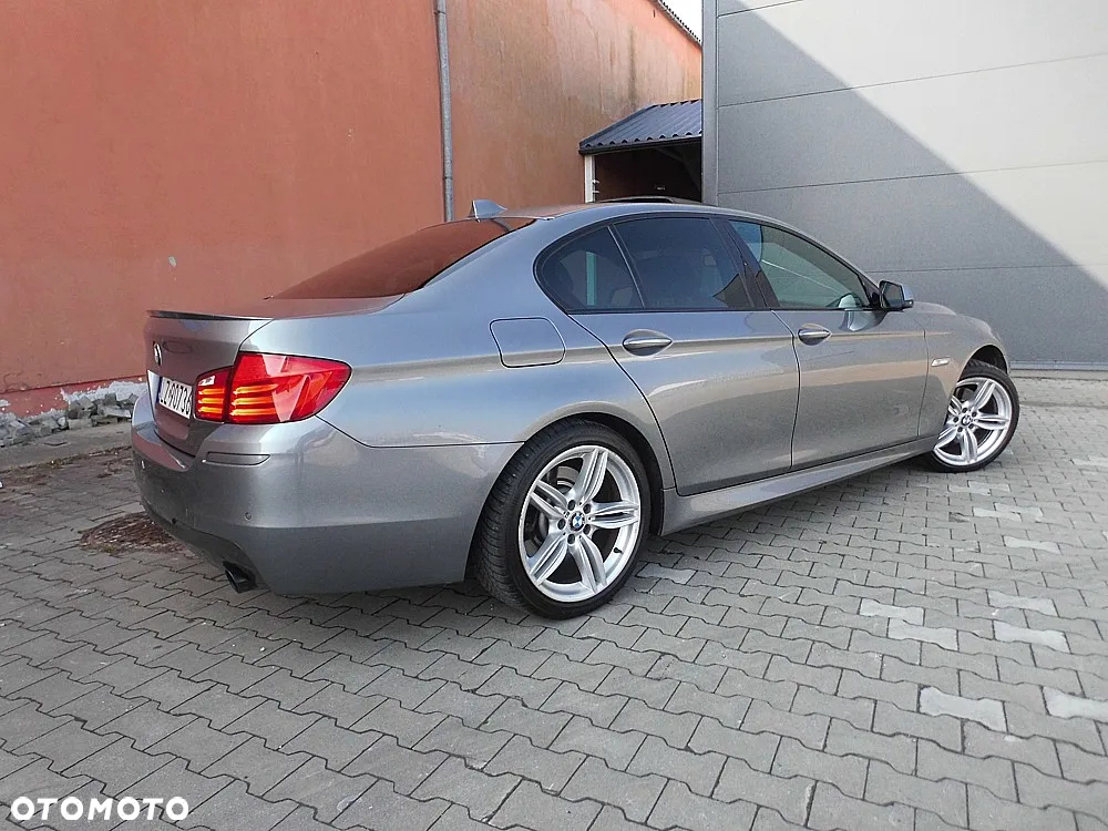 BMW Seria 5 535d xDrive Sport-Aut - 13